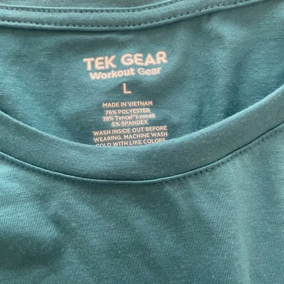 Tek gear, size large, nwt, turquoise/blue - Picture 2 of 5